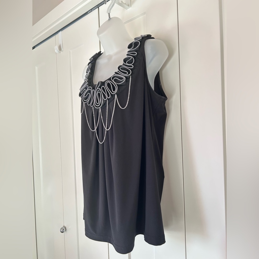R&M Richard’s stretchy sleeveless tunic with fun zipper embellishment 16 - Picture 4 of 10
